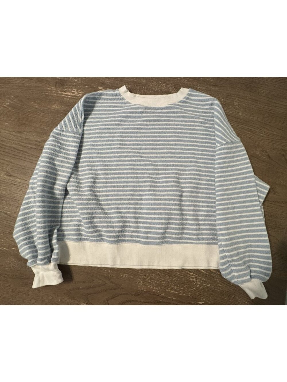 American Eagle Boxy Stretch Pullover Sweatshirt Coastal Nautical Preppy Clean